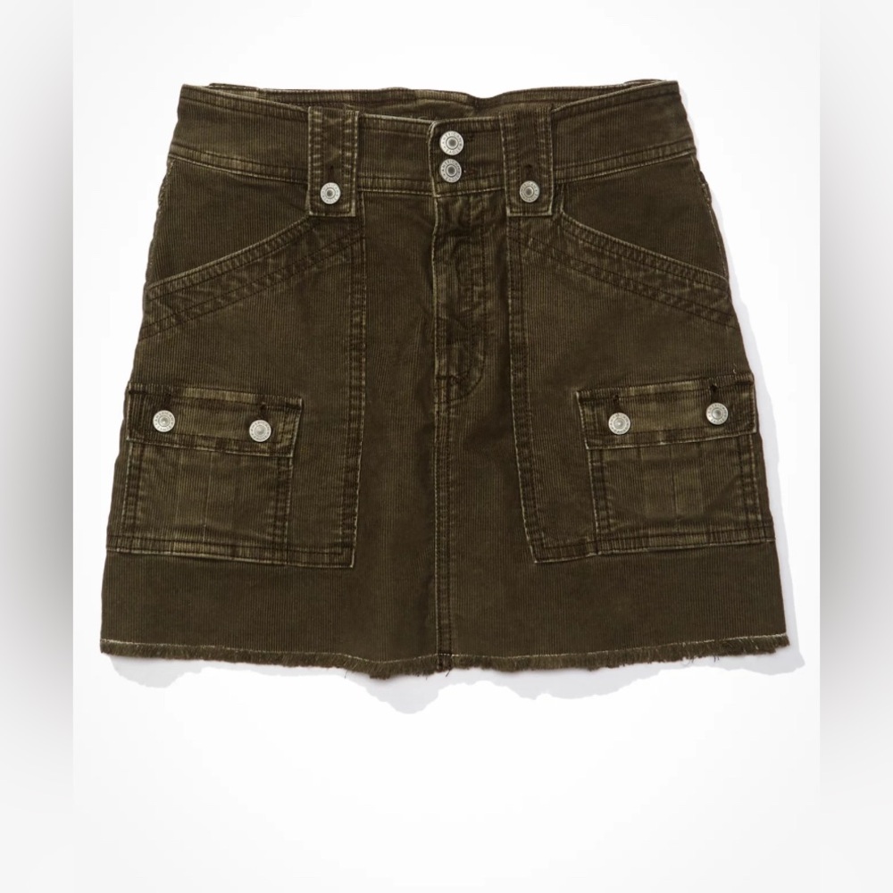 American Eagle Corduroy Cargo Mini Skirt in Army Green Size 8 NWT